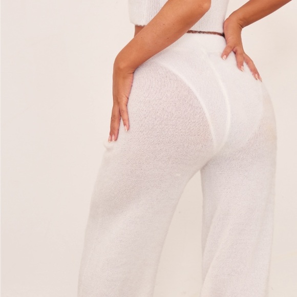 Set of white top and white pants from pretty little thing. Brand new. READ DESC. - Picture 2 of 3